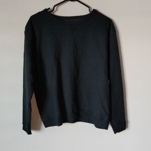 Hanes Essential Black Crewneck Sweater